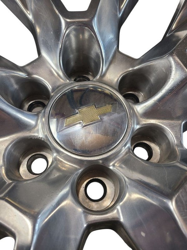 Wheel 20x9 10 Spoke Opt RD2 Fits 21-26 SUBURBAN 1500 669746
