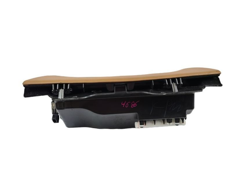 ESCALAESV 2017 Glove Box 590661