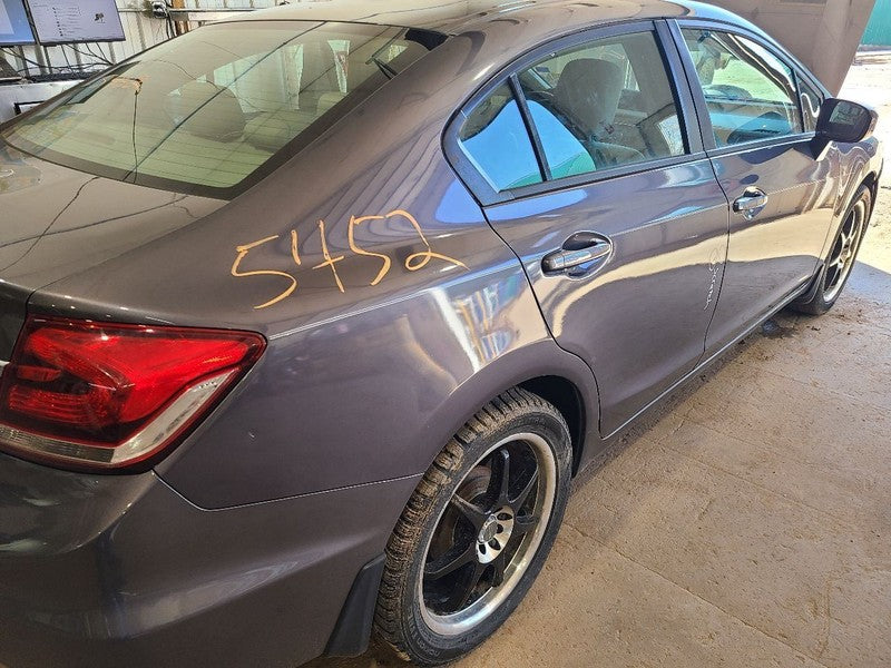 Passenger Front Door Electric Sedan EX Fits 13-15 CIVIC 662318