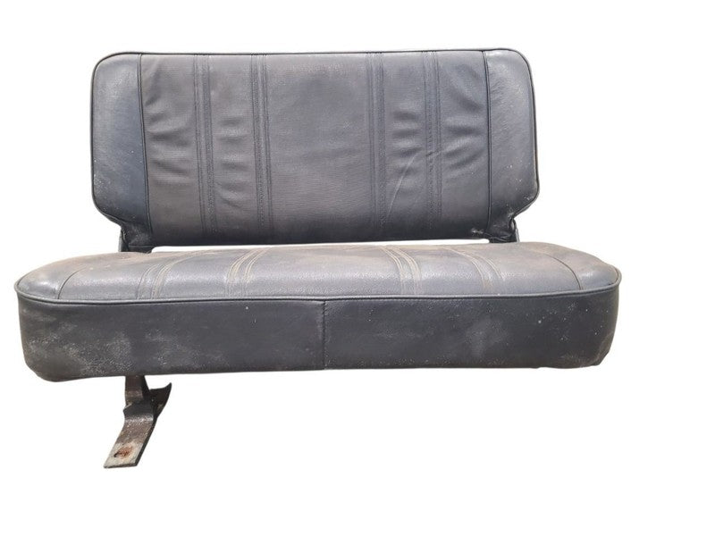 CJ        1985 Seat Rear 679146