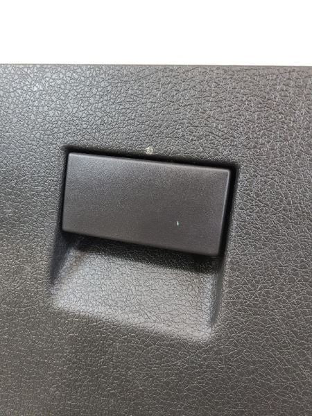 F150      2013 Glove Box 575511