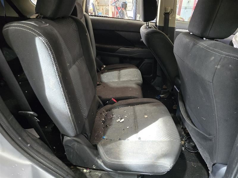 Driver Axle Shaft Front Axle ABS 2.4L Fits 08-10 OUTLANDER 600033