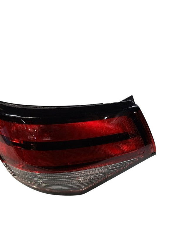 Driver Left Tail Light Quarter Mounted Fits 20-25 SENTRA 650452