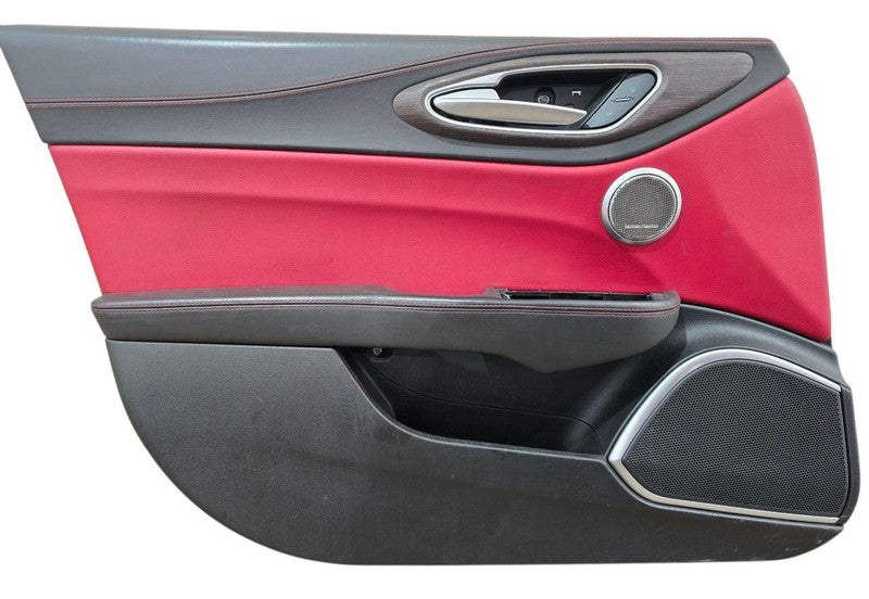 GIULIA    2017 Front Door Trim Panel 644424