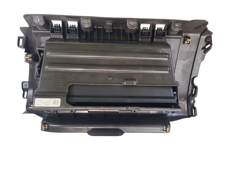 SILVRDO15 2021 Glove Box 669726