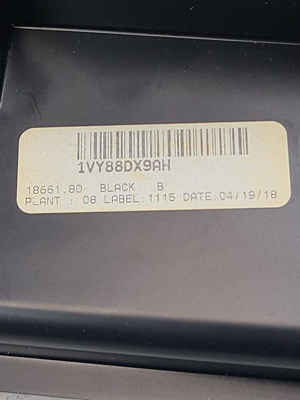 RAM1500   2018 Accessory Holders 624733