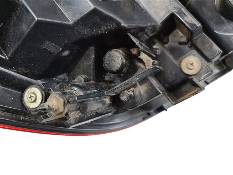 PILOT     2016 Tail Light 580345