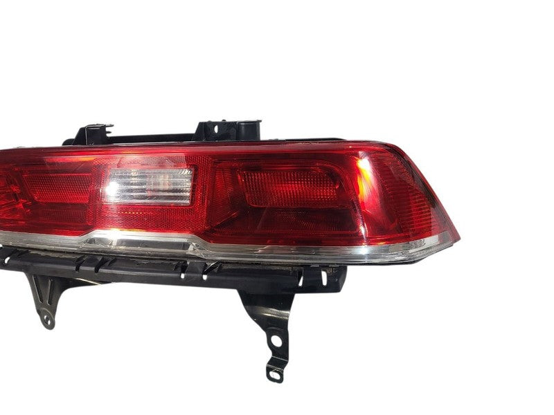 Passenger Tail Light Halogen Headlamps Opt T4A Fits 14-15 CAMARO 65928