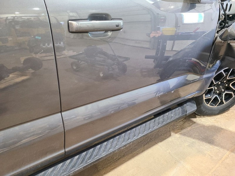Passenger Right Front Door Electric Fits 21-25 FORD F150 PICKUP 664448