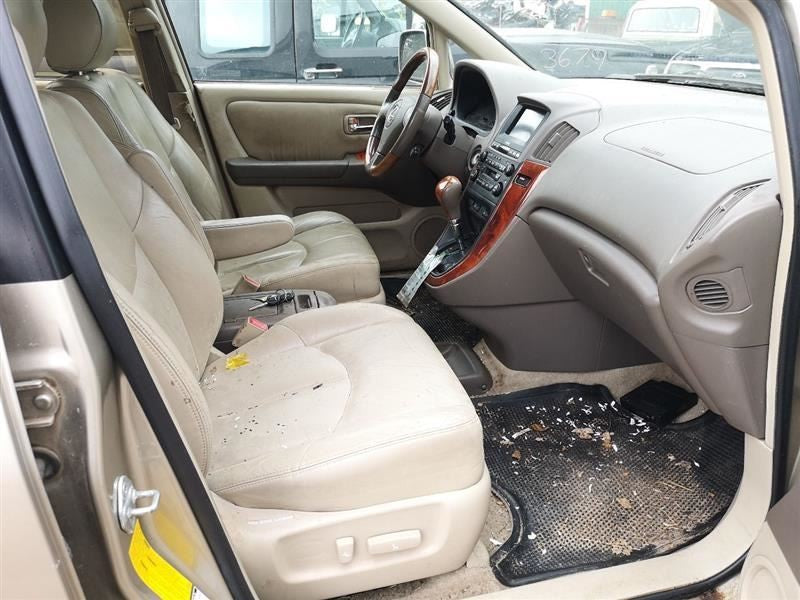 Driver Left Tail Light Tailgate Mounted Fits 00-03 LEXUS RX300 273098