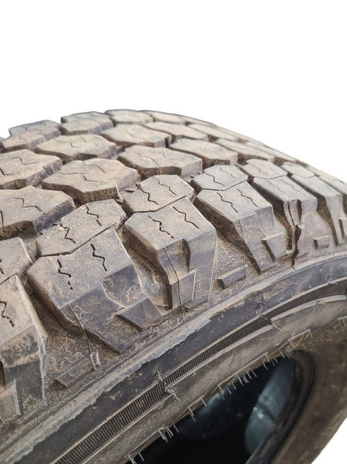 1 Used Tire 275-70-18 Goodyear Wrangler 11/32 667639