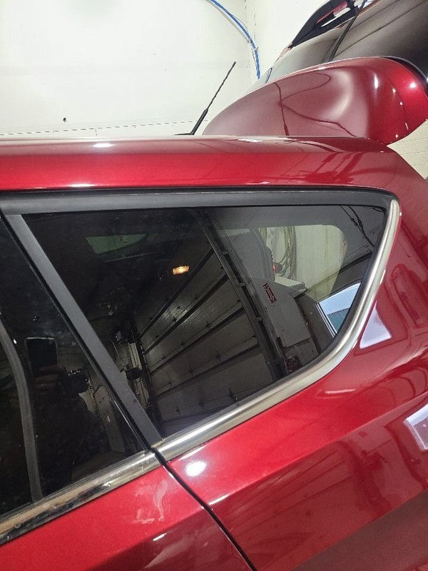 Driver Quarter Glass Privacy Tint Chrome Belt Moulding Fits 13-17 ESCA