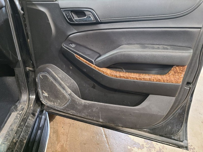 Passenger Right Front Door Fits 15-20 SUBURBAN 1500 662179