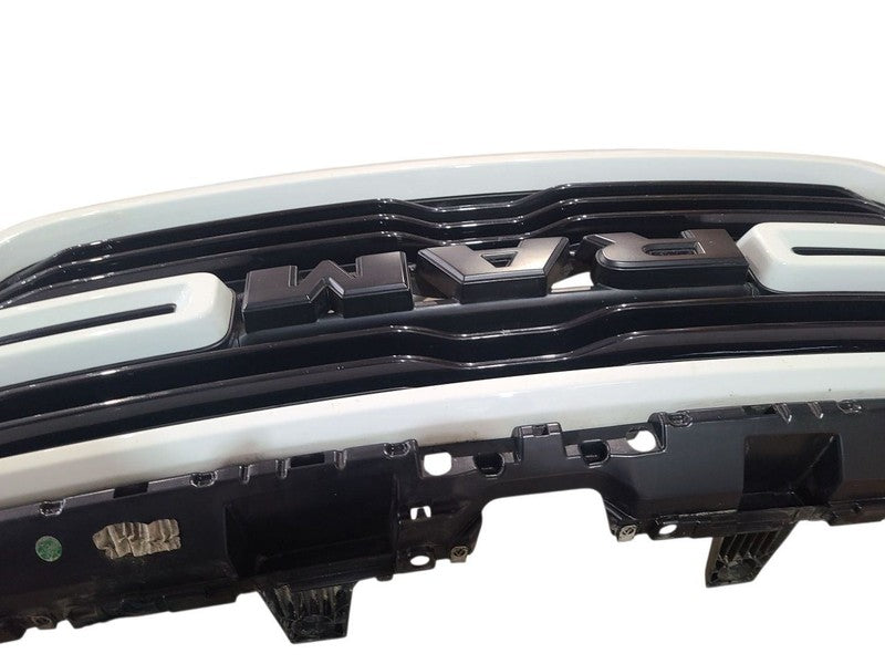 Grille New Style 6 Lug Wheel Upper Fits 19-23 DODGE 1500 PICKUP 649501