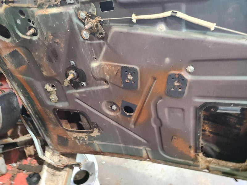 BUICK     1951 Front Door 656417