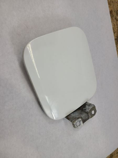 CR-V      2003 Fuel Filler Door 570965