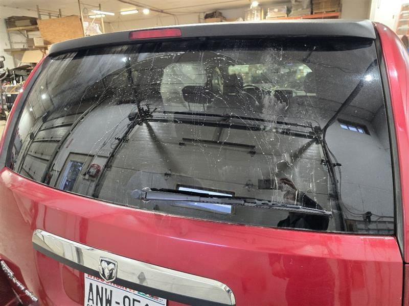 Back Glass Privacy Tint Heated Fits 08-10 CARAVAN 607639