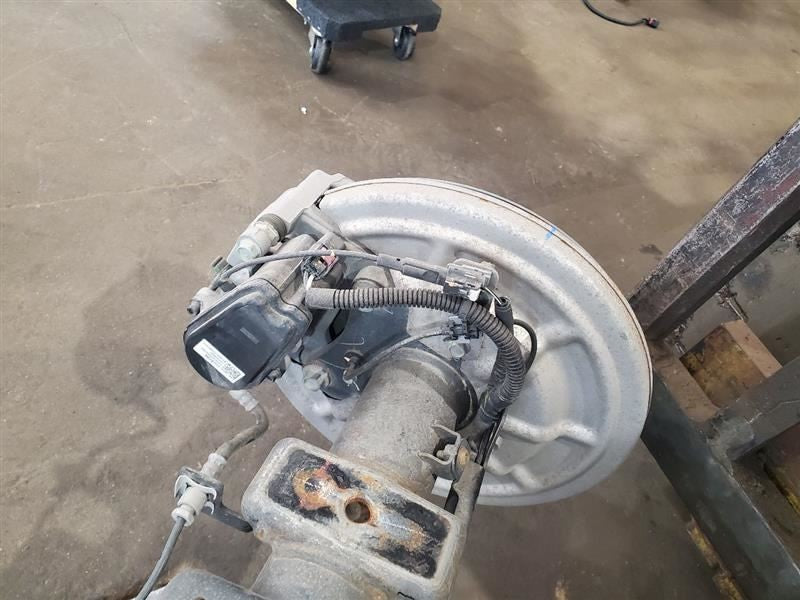 SILVRDO15 2021 Rear Axle 438508