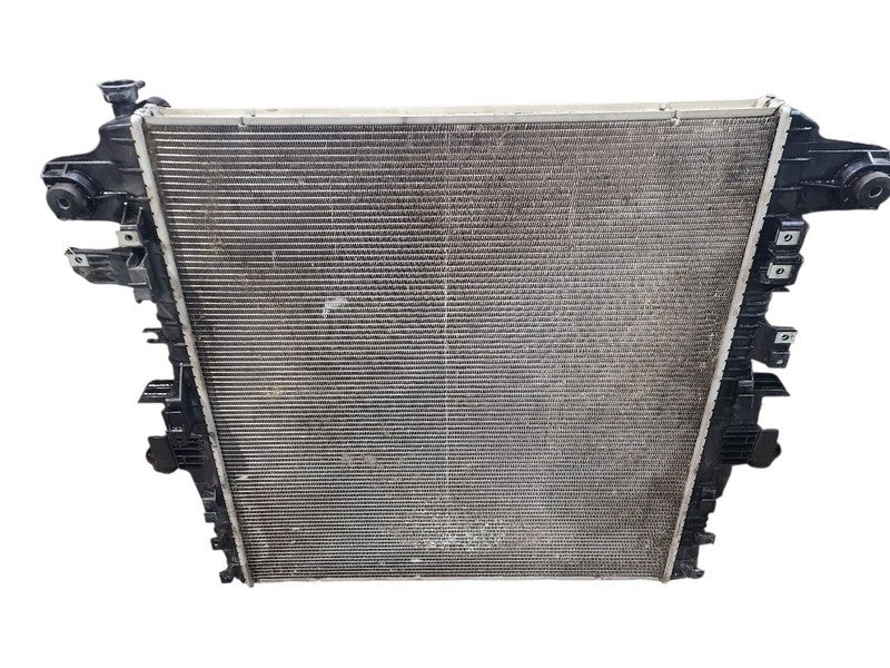 Radiator Fits 14-20 INFINITI QX80 654213