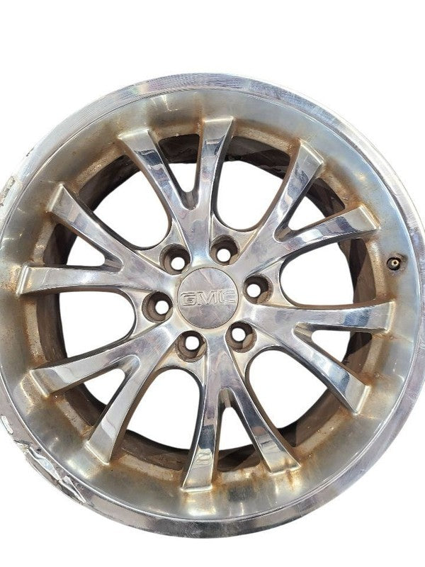 YUKONXL15 2014  Rare 22" 6 V Spoke Wheel 88967764   639583