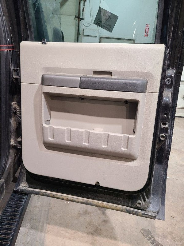 F350SD    2008 Door Trim Panel Rear 652820