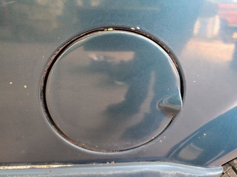 CARAVAN   1995 Fuel Filler Door 642081