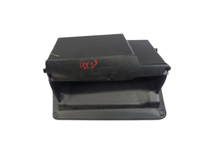 EQUINOX   2018 Glove Box 605367