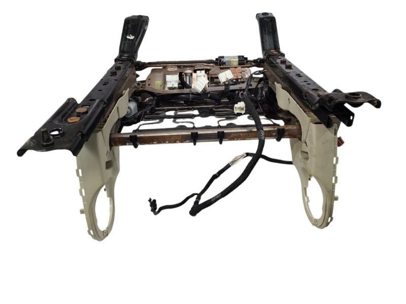 JX35      2013 Front Seat Track 600468