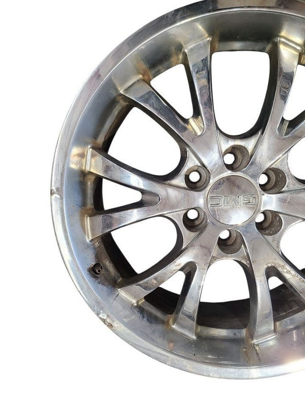 YUKONXL15 2014 Rare 22" 6 V Spoke Wheel 88967764    R639585