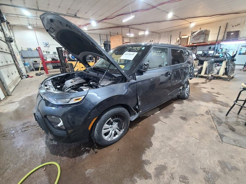 Driver Left Quarter Glass Fits 20-25 SOUL 669285