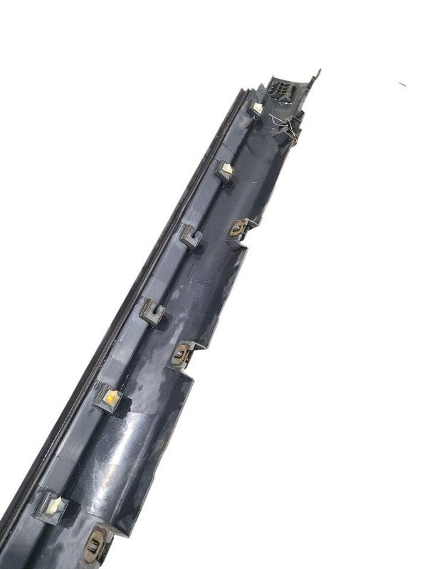 EDGE      2007 Rocker Panel Moulding 663063