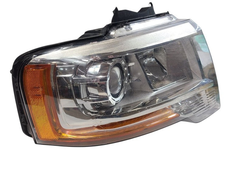 Passenger Headlight Halogen Projector Type Fits 15-17 EXPEDITION 66452