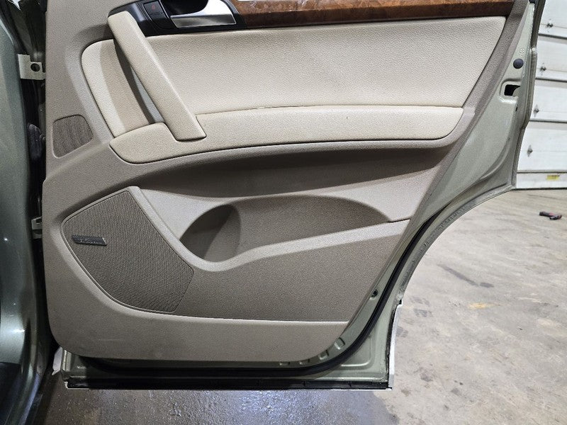 Passenger Right Rear Side Door Electric Fits 07-12 AUDI Q7 627393