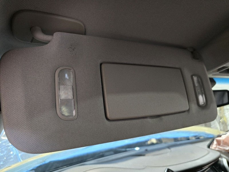 Driver Left Sun Visor Fits 15-20 ESCALADE ESV 636435