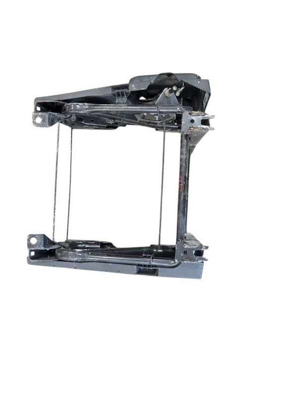 PROMAST15 2019 Front Seat Track 670513