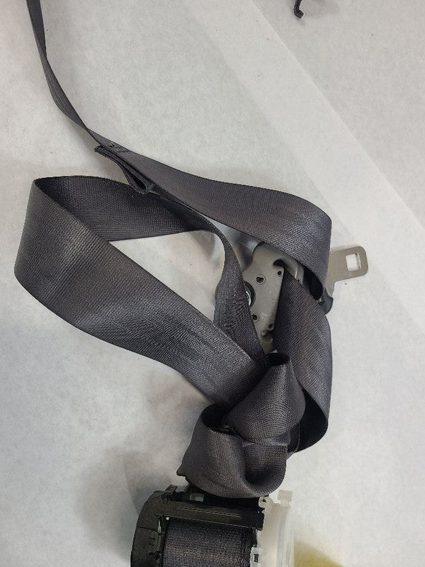 PILOT     2009 Seat Belt Rear 609799