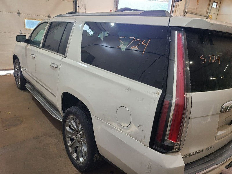 DENALI XL 2015 Steering Wheel 679600