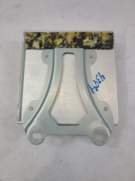Chassis ECM Rear Seat Mounted ID 85861-50101 Fits 07-08 LEXUS LS460 56