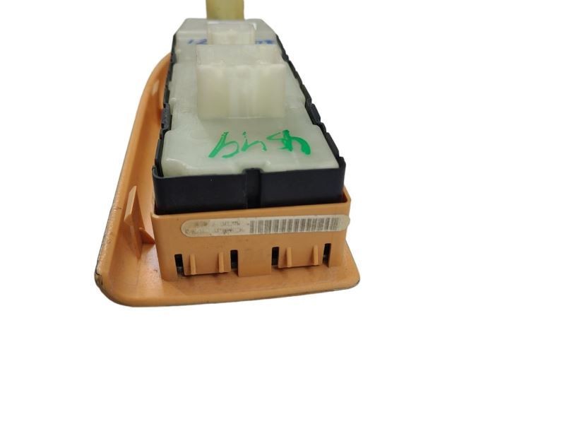 ASPEN     2007 Front Door Switch 576801