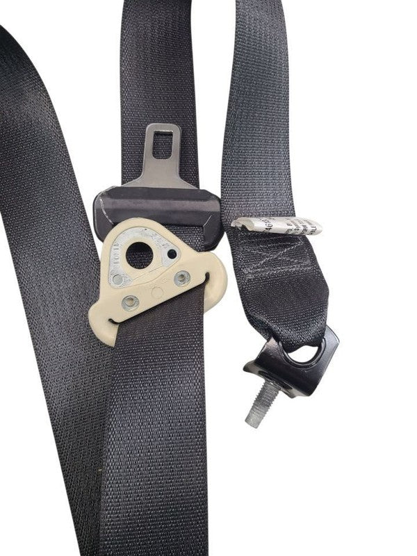 MKT       2013 Seat Belt Rear 633377