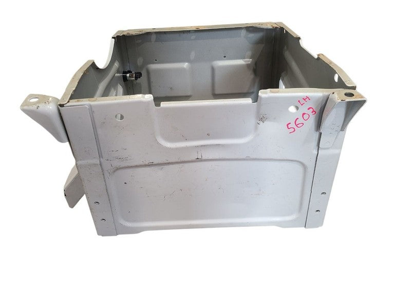 SPRINTV25 2020 Front Seat Track 672059