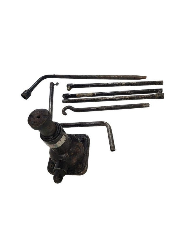 T100      1995 Jack 663811