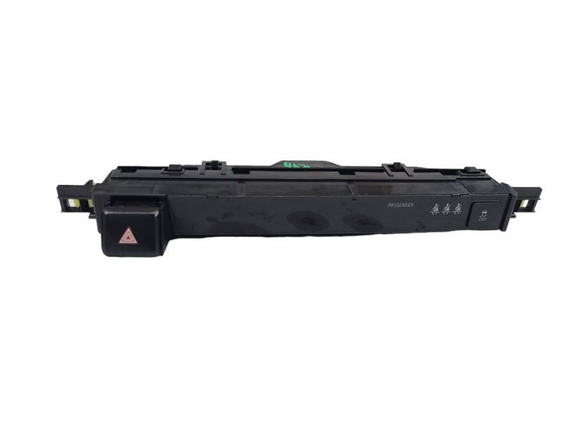 RAV 4     2018 Dash/Interior/Seat Switch 589572
