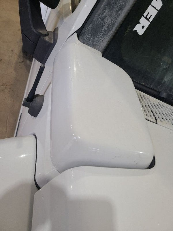 H3        2006 Cowl 665573