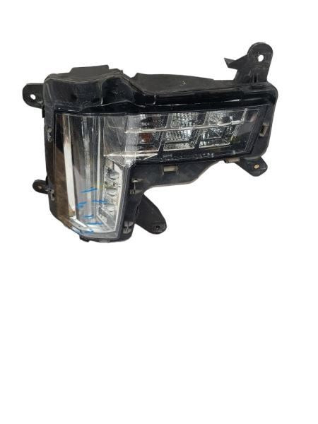 Driver Corner/Park Light Park Lamp-turn Signal Fits 15-19 ESCALADE 590
