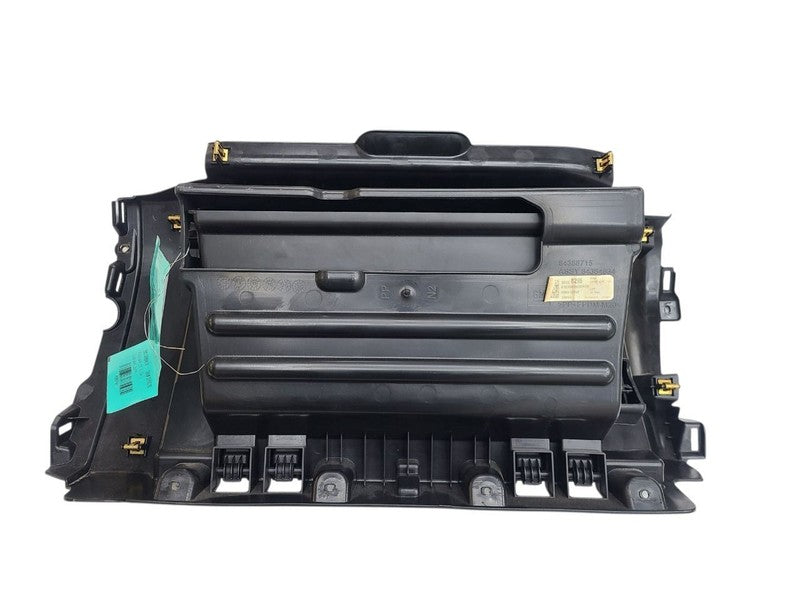 SILVRDO15 2019 Glove Box 674017
