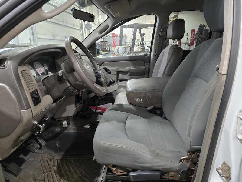 Seat Belt Front Quad Cab Bench Seat Center Fits 02-05 DODGE 1500 PICKU