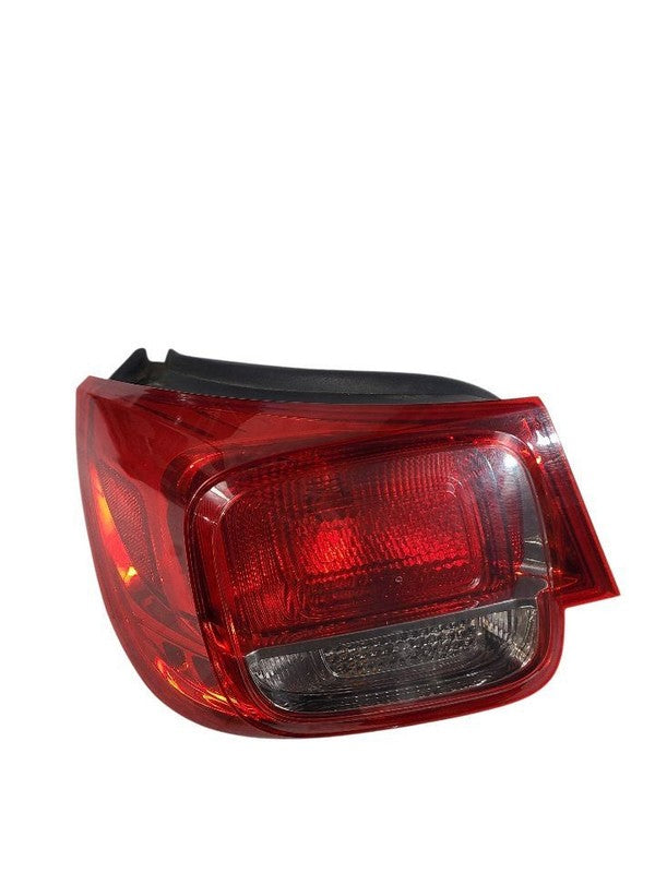 Driver Tail Light VIN 1 4th Digit Limited LS Fits 13-16 MALIBU 652602