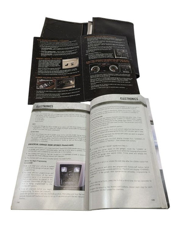 RAM1500   2013 Owners Manual 612527
