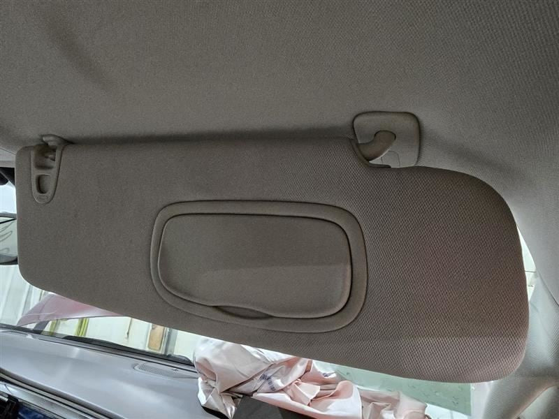 Passenger Sun Visor Illumination Without Sunroof Fits 17-19 PACIFICA 6